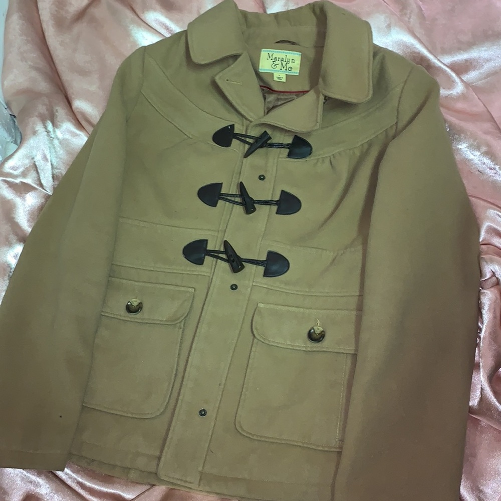 Tan coat - Picture 5 of 8